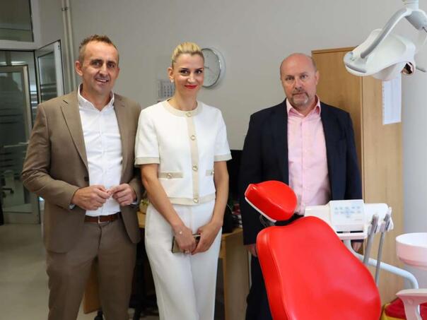 Otvorena stomatološka ambulanta u OŠ "Umihana Čuvidina"