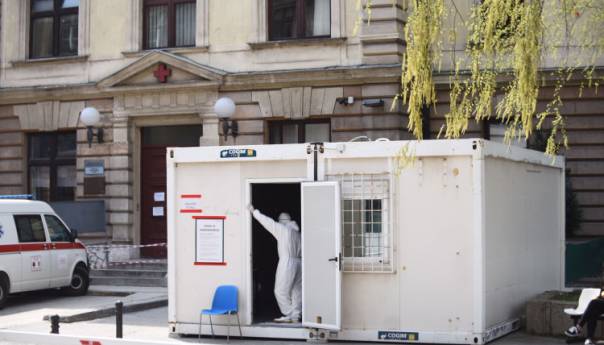 Otvoreni novi COVID-19 telefonski brojevi za žalbe i pohvale