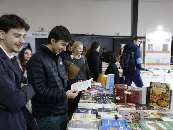 Otvoreno osmo izdanje Sajma „Knjige u nišama“