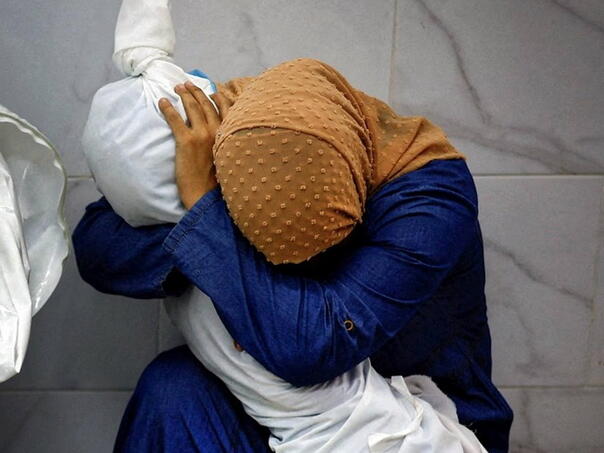 Ova potresna fotografija iz Gaze proglašena je najboljom ove godine