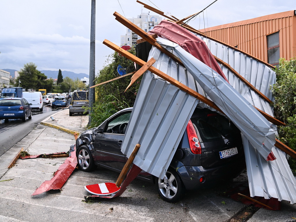 Ovako trenutno izgleda Split, prizori su nadrealni