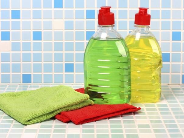 Ovih devet stvari nikad ne čistite deterdžentom za sudove