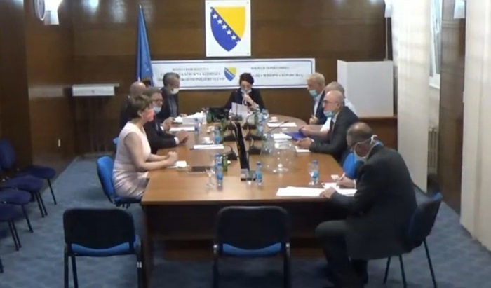 Ovjera političkih subjekata za učešće na Lokalnim izborima 2020. 