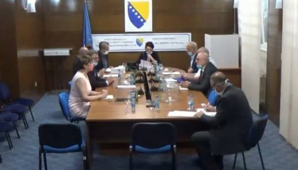 Ovjera političkih subjekata za učešće na Lokalnim izborima 2020.