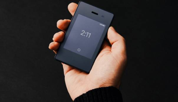 Ovo je najjednostavniji telefon na svijetu, ima samo dvije opcije