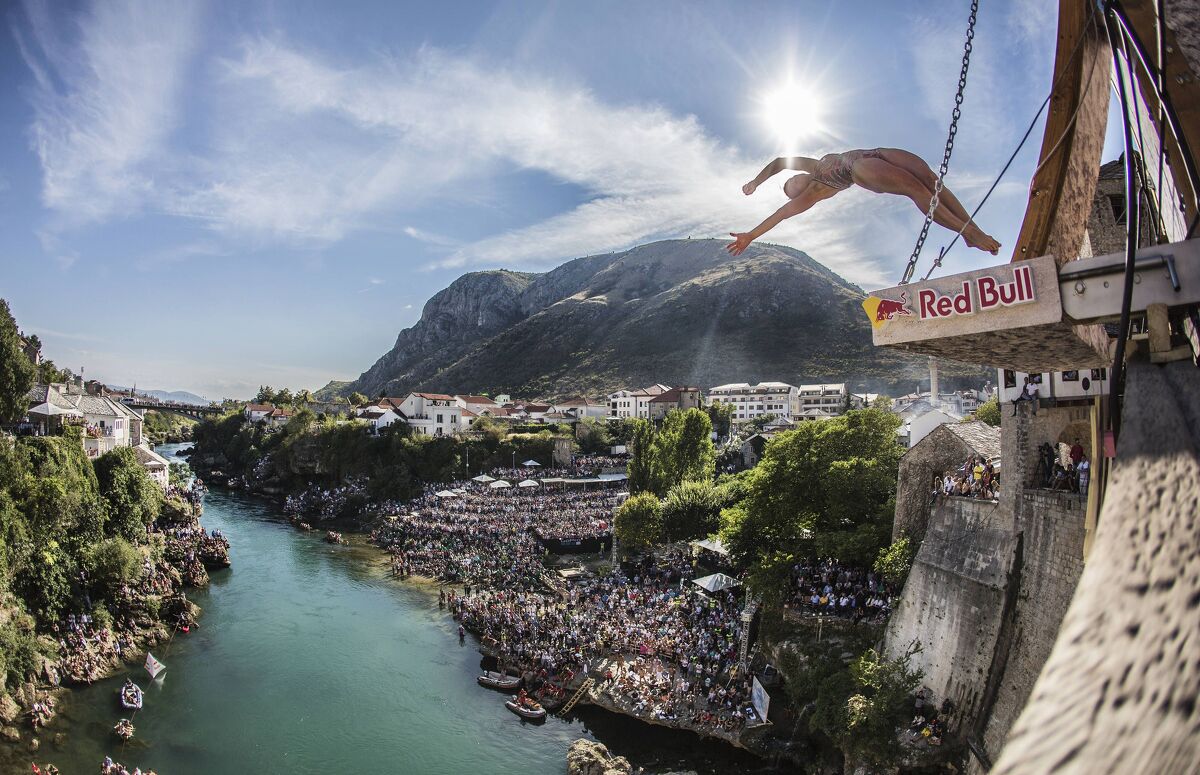 Ovo su dosadašnji pobjednici Red Bull Cliff Divinga na Starom mostu