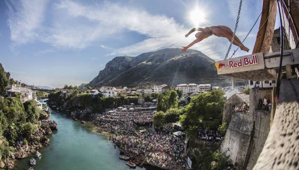 Ovo su dosadašnji pobjednici Red Bull Cliff Divinga na Starom mostu