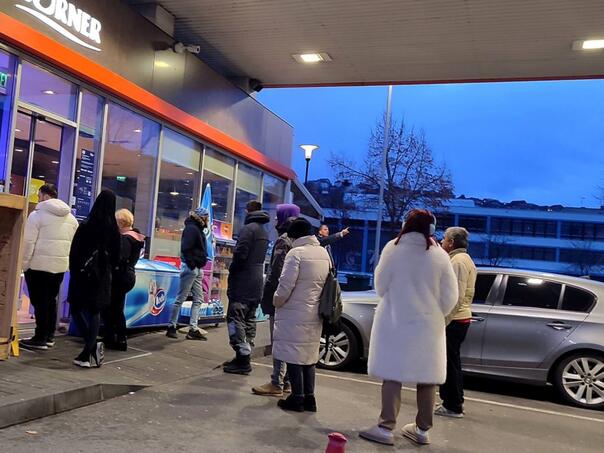 Ovo su pravila: Šta je dragstor i šta se smije prodavati na benzinskim pumpama?