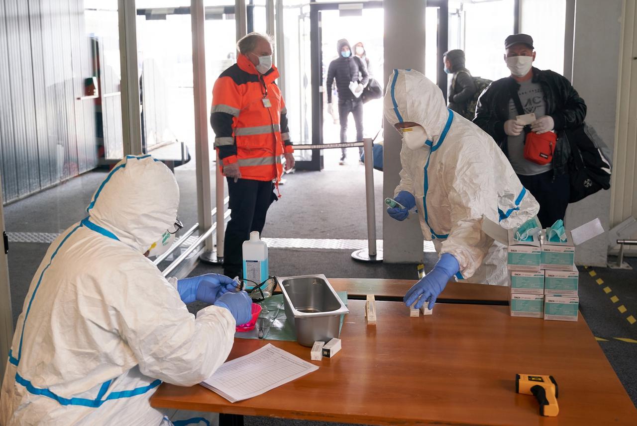 Pad broja zaraženih u Nizozemskoj drugi dan zaredom