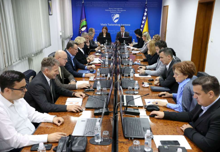 Pad prihoda i zaposlenosti u privredi TK, rast zabilježen u rudarstvu i energetici