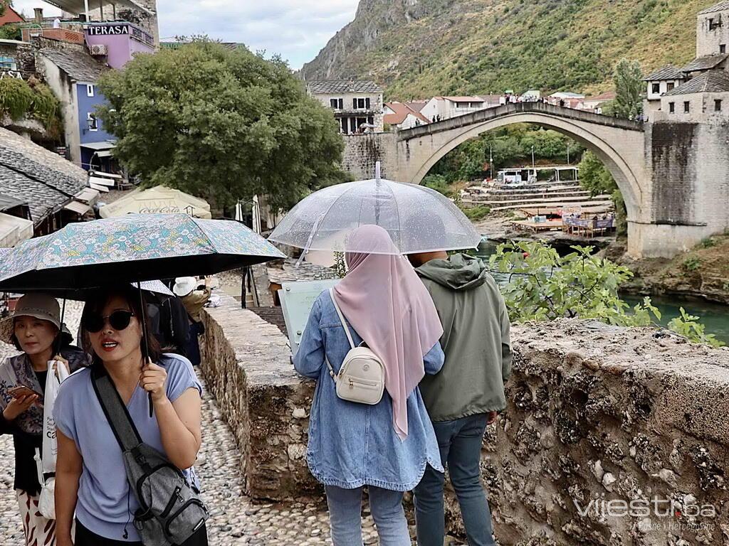 Pada broj stranih turista u BiH, domaći nose rast