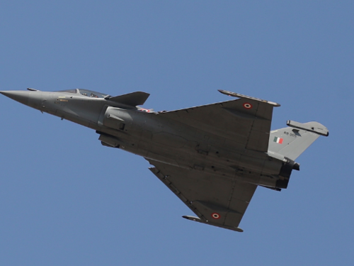 Padaju dionice proizvođača Rafalea, rastu dionice Kineza koji rade avione za Pakistan