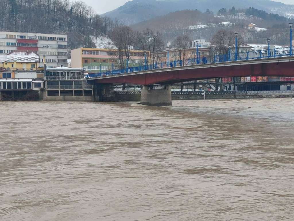 Padavine stvorile niz problema u Goraždu