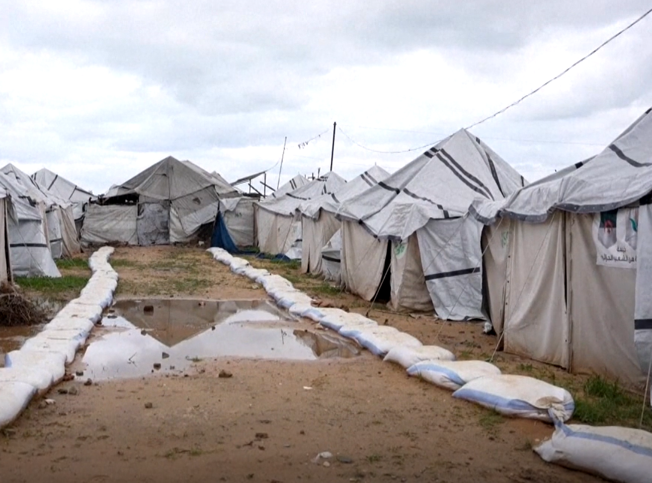 Pakao u Gazi: Mokri pokrivači, hladnoća u kostima i neizdrživ život