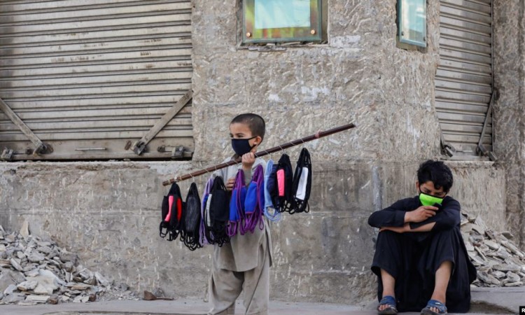 Pakistan izvijestio o rekordnom broju preminulih u epidemiji