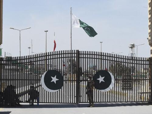 Pakistan održava hitan sigurnosni sastanak nakon razmjene udara s Iranom
