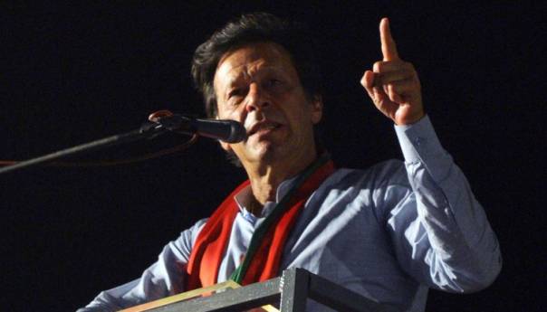 Pakistanski parlament izglasao povjerenje premijeru Imranu Khanu