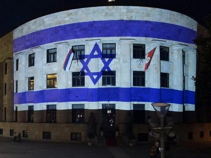 Palata RS u bojama zastave Izraela, Dodik: Podržavamo pravo na samoodbranu