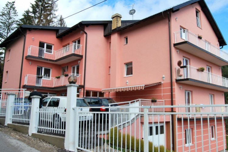 Pale: 24 novooboljelih iz Doma za starija lica