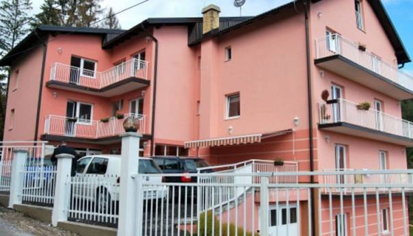Pale: 24 novooboljelih iz Doma za starija lica