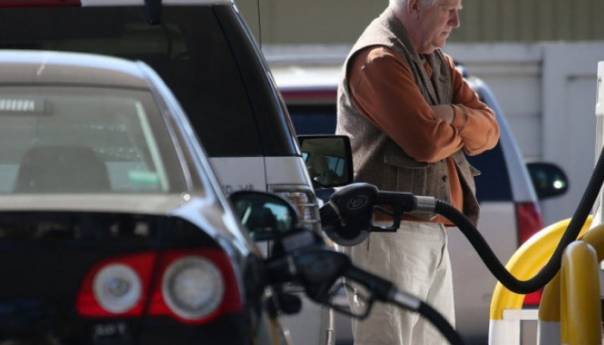 Pale cijene goriva u Bosni i Hercegovini: Evo za koliko