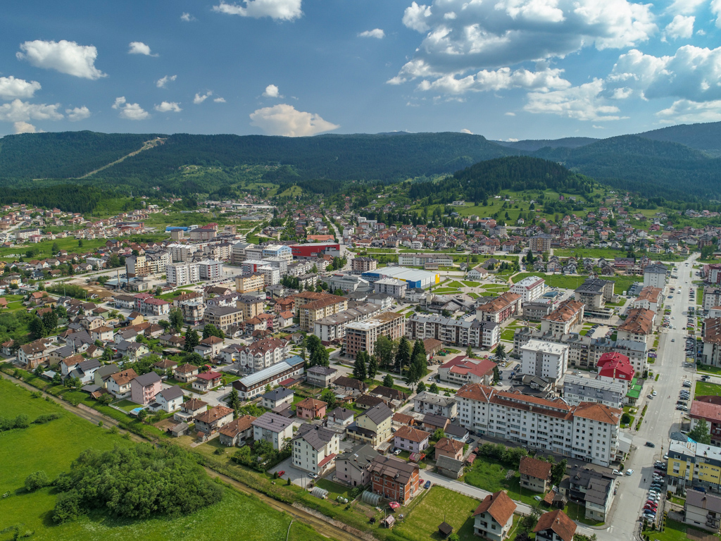 Pale: U požaru smrtno stradali majka i dijete