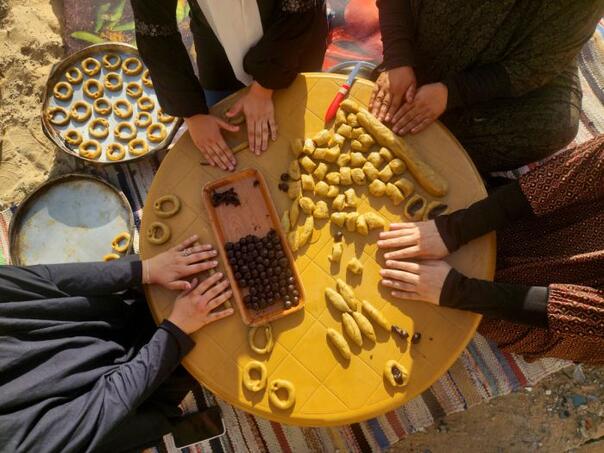 Palestinke uprkos ratu pečenjem kolača pokušavaju održati bajramsku tradiciju