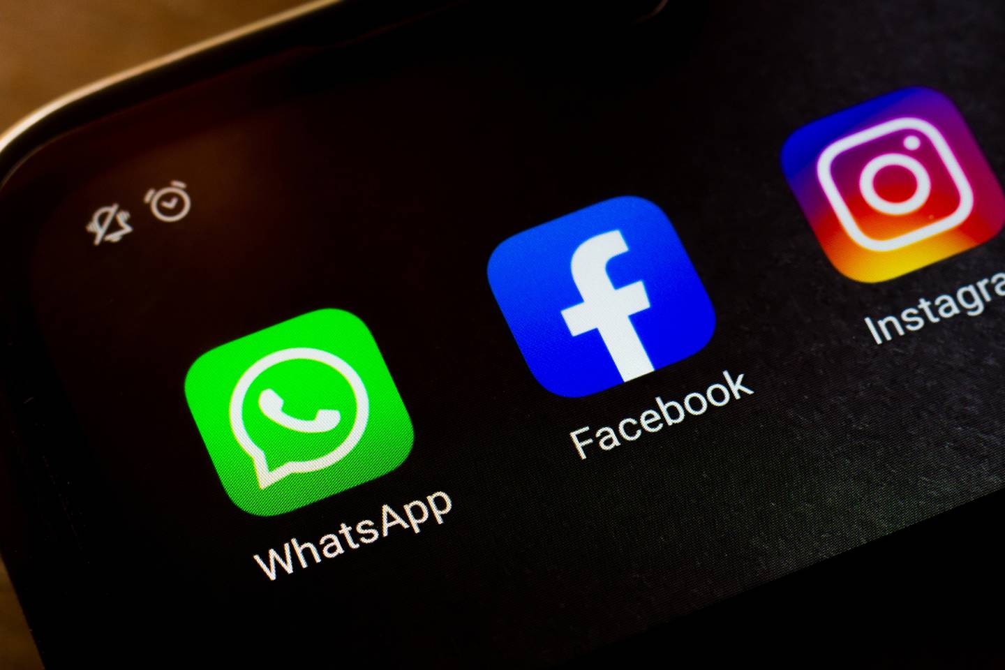 Pali Facebook, Instagram, WhatsApp; Gubici se već mjere u milijardama
