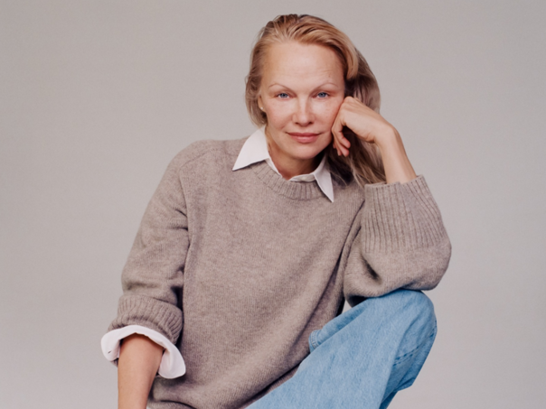 Pamela Anderson predvodi žene koje biraju život bez šminke