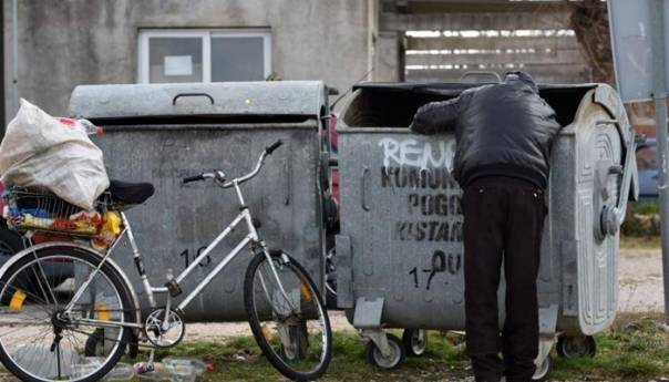 Pandemija bi mogla da gurne pola milijarde ljudi u siromaštvo