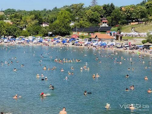 Panonska jezera u Tuzli ove sezone posjetilo više od 310 hiljada gostiju