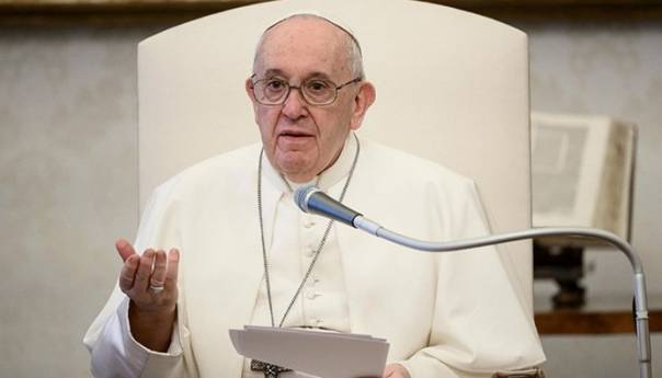 Papa Franjo: Koronavirus bi trebao potaknuti novu ekološku svijest