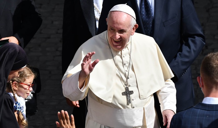 Papa Franjo: Kulinarski i spolni užitak su "jednostavno božanski"