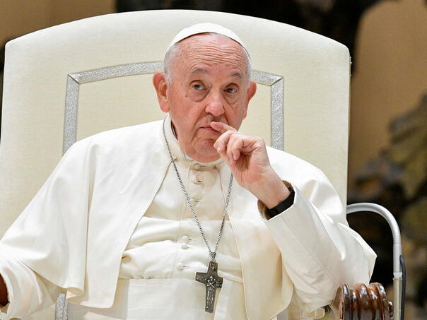 Papa Franjo osudio dezinformacije i lažne vijesti