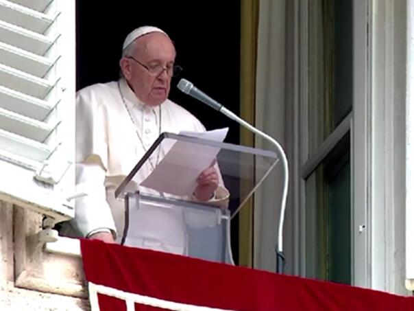 Papa Franjo ponovio poziv da se prestane koristiti Bog u podsticanju na nasilje
