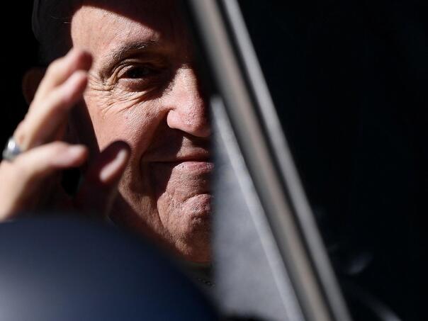 Papa Franjo proveo mirnu noć