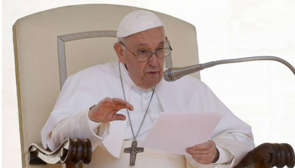 Papa Franjo šalje službenika Vatikana u Boliviju u jeku optužbi za zlostavljanje