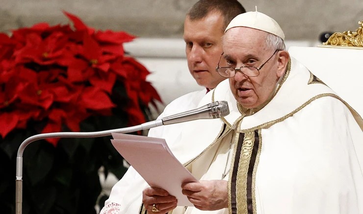 Papa Franjo: Sjetite se izmorenih ratom i siromašnih