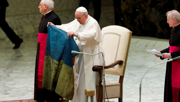 Papa Franjo spreman je posjetiti Ukrajinu, ali ima jedan uslov