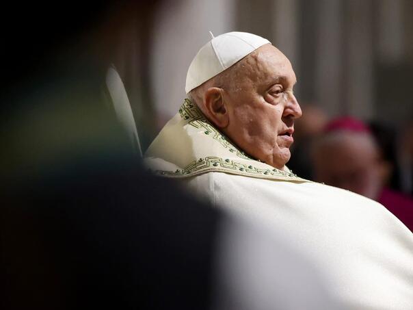 Papa Franjo u bolnici deseti dan, stanje i dalje kritično