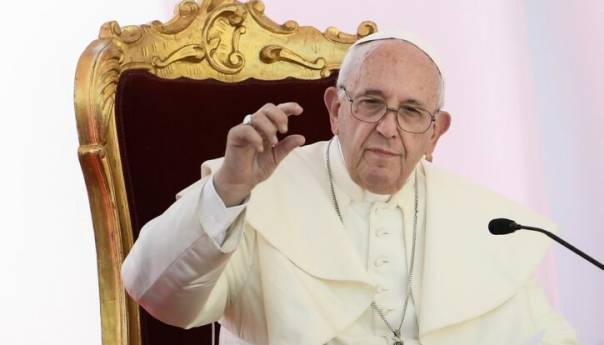 Papa ide u Kanadu tražiti oprost domorodaca koje je brutalno zlostavljala Crkva