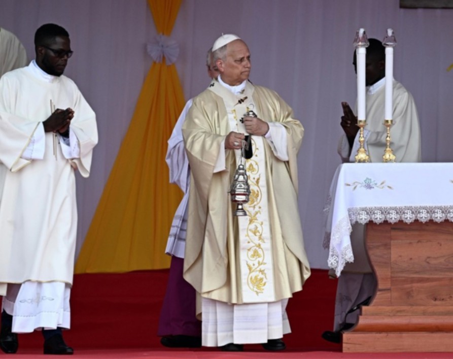 Papa Lav u Angoli: Tirani izrabljuju ljude