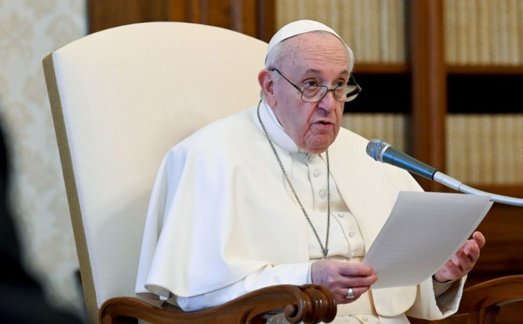 Papa traži oslobađanje političkih zatvorenika u Mijanmaru