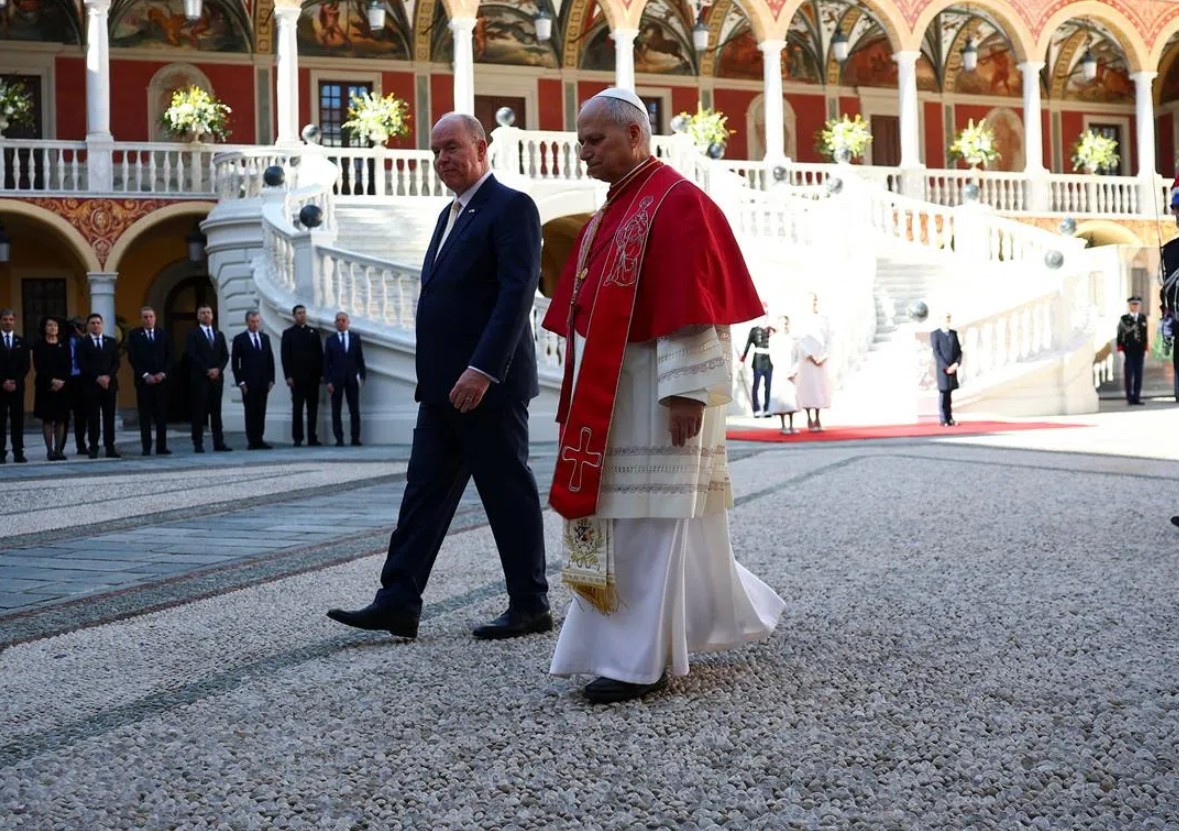 Papa u Monacu: Dijelite kako bi svima bilo bolje