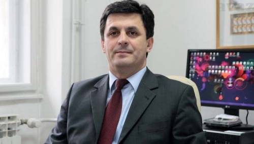 Papagaji 'srpskog sveta': Zarobljenici u 'pećini' etnopolitike