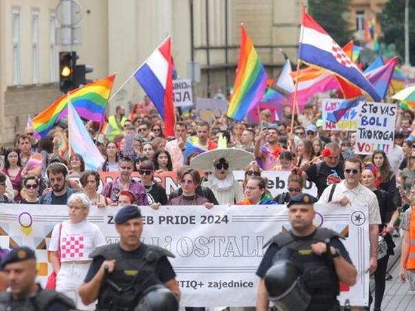 Parada ponosa u Zagrebu: Maršira hiljade učesnika
