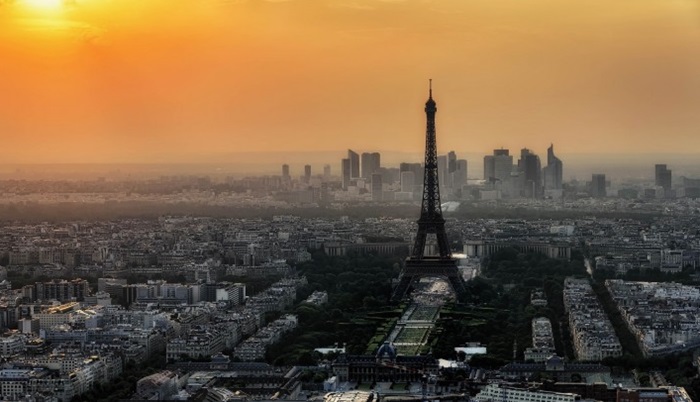 Pariz proširio područja obaveznog nošenja maske u javnosti