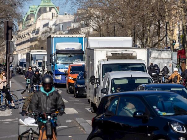 Pariz se pozdravlja s automobilima na ulicama: Umjesto njih, biciklističke staze