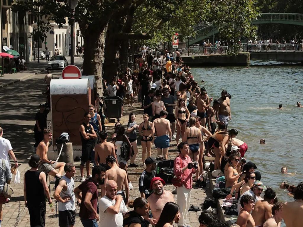 Pariz zabranio konzumaciju alkohola na ulicama zbog ekstremnih vrućina