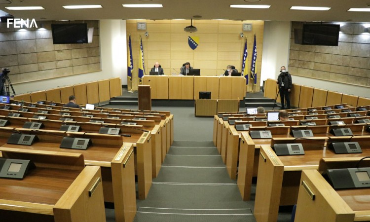 Parlament FBiH danas o posljedicama pandemije